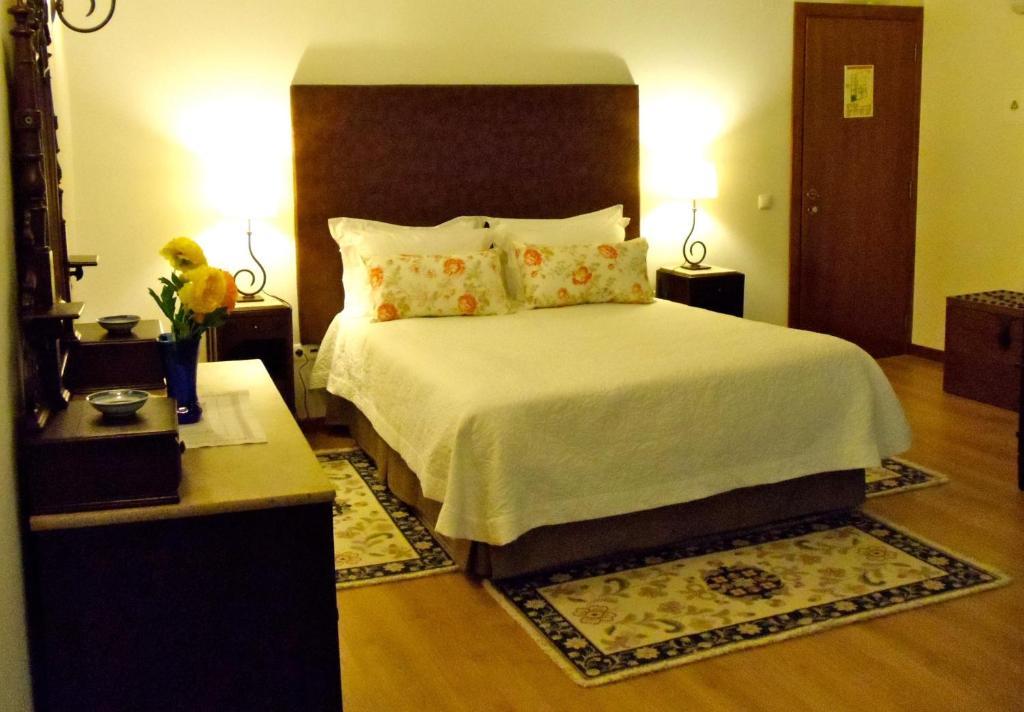 Casa Do Largo - Golega - Turismo De Habitacao Hotel Ruang foto