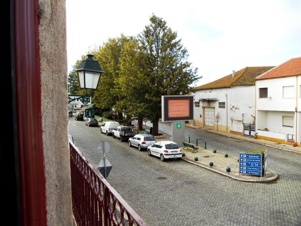 Casa Do Largo - Golega - Turismo De Habitacao Hotel Bagian luar foto
