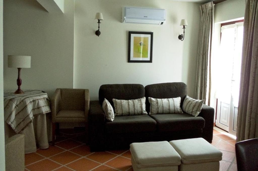 Casa Do Largo - Golega - Turismo De Habitacao Hotel Ruang foto