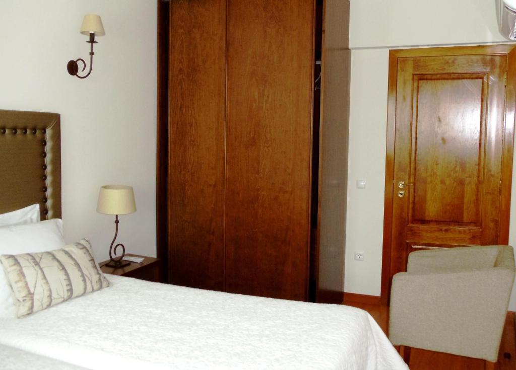 Casa Do Largo - Golega - Turismo De Habitacao Hotel Ruang foto
